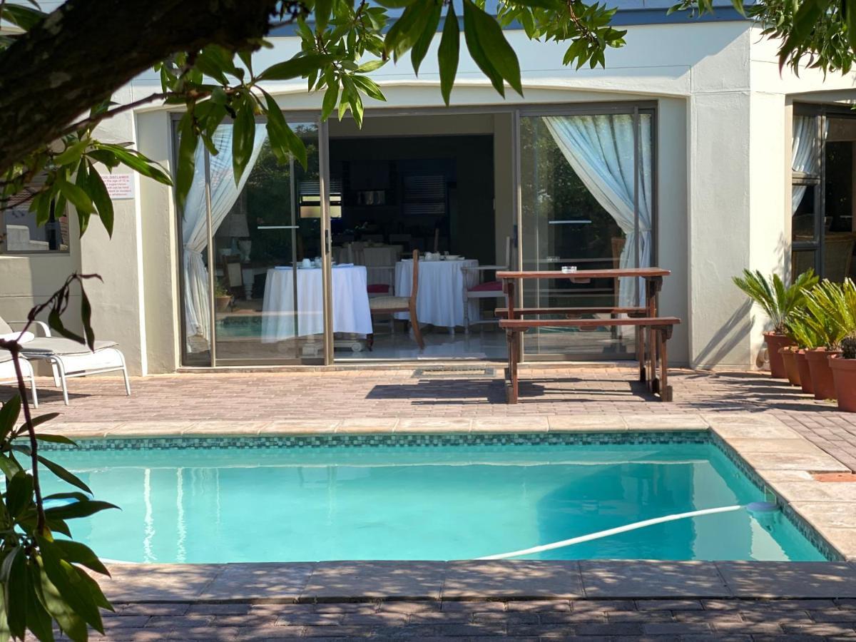 Alabaster Box Guesthouse Langebaan Extérieur photo