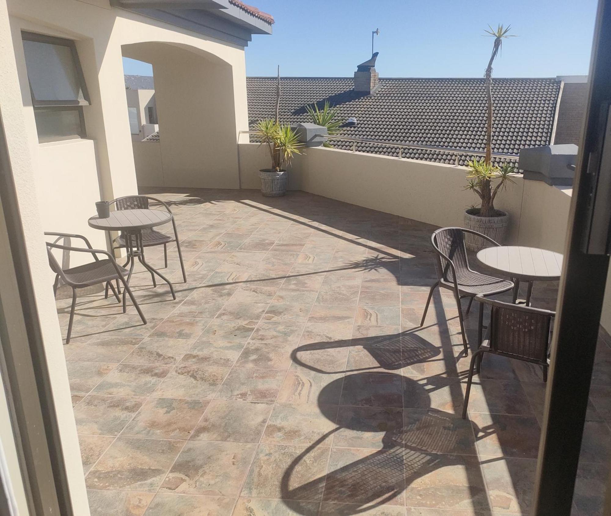 Alabaster Box Guesthouse Langebaan Extérieur photo