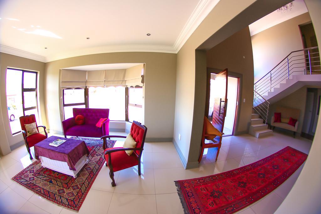 Alabaster Box Guesthouse Langebaan Extérieur photo